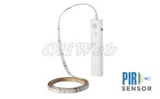 LED szalag hordozható 1m SMD2835 2,4W melegfehér, PIR + elemtartó IP65
